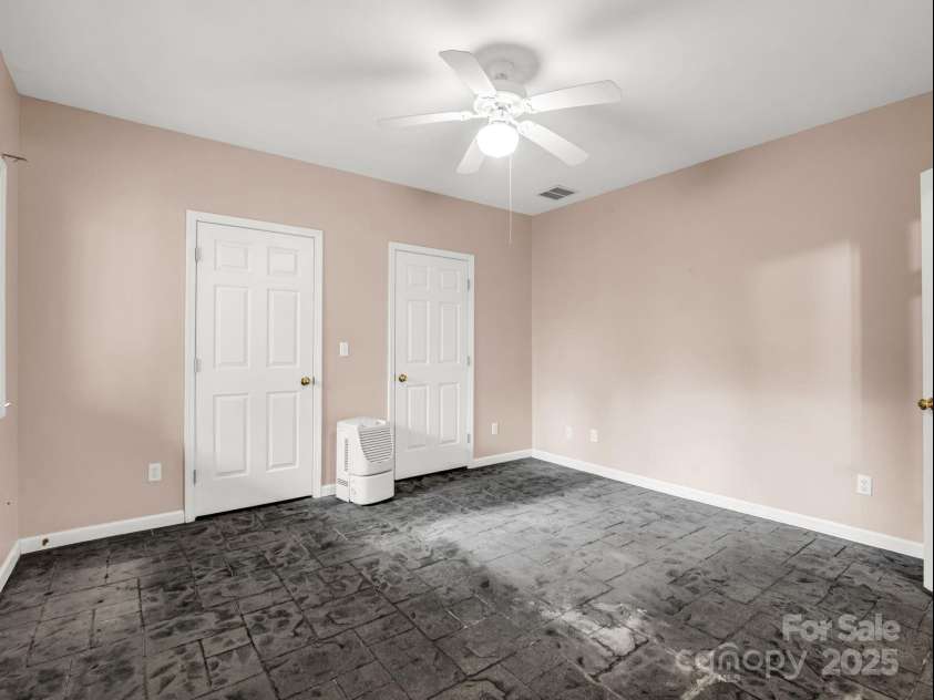 153 Old Lakey Gap Road, Black Mountain, NC 28711.  MLS# CAR4240445, YatesRealty ID 13969. 