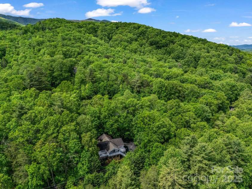 153 Old Lakey Gap Road, Black Mountain, NC 28711.  MLS# CAR4240445, YatesRealty ID 13969. 
