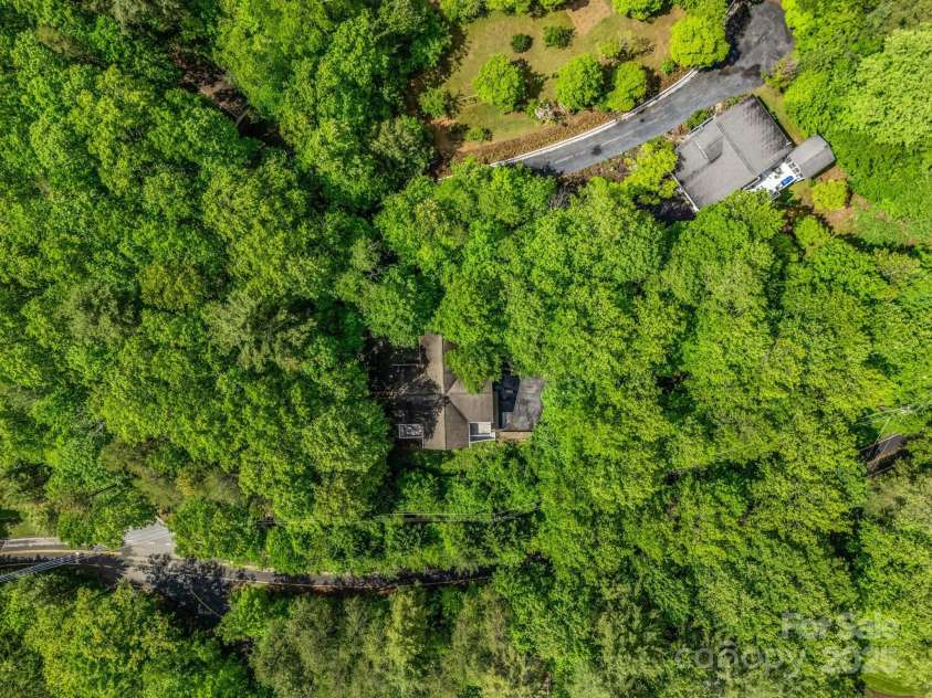 153 Old Lakey Gap Road, Black Mountain, NC 28711.  MLS# CAR4240445, YatesRealty ID 13969. 