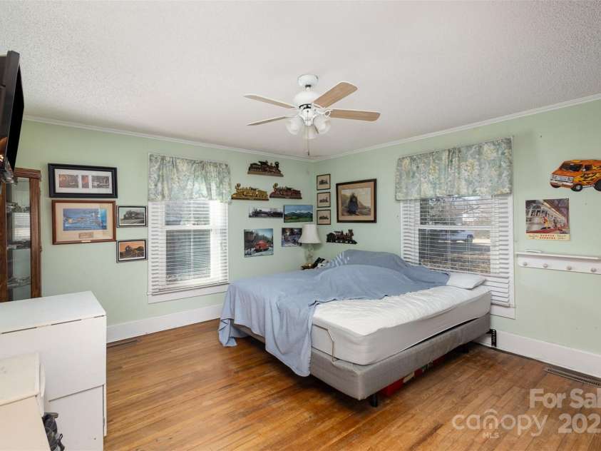 1979 Charlotte Highway, Mooresville, NC 28115.  MLS# CAR4218698, YatesRealty ID 1397. 
