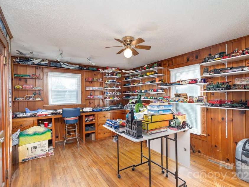 1979 Charlotte Highway, Mooresville, NC 28115.  MLS# CAR4218698, YatesRealty ID 1397. 