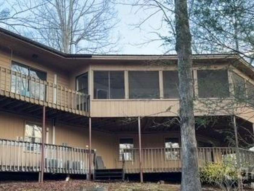388 Island Creek Road, Lake Lure, NC 28746.  MLS# CAR4358771, YatesRealty ID 13970. 