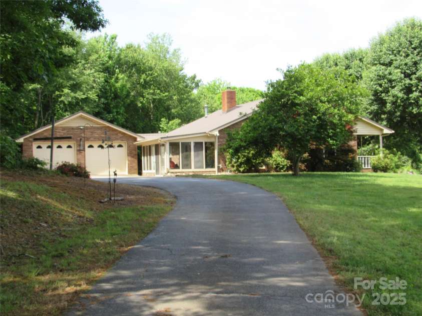 5908 Tanson Trail, Marshville, NC 28103.  MLS# CAR4253303, YatesRealty ID 13970. 