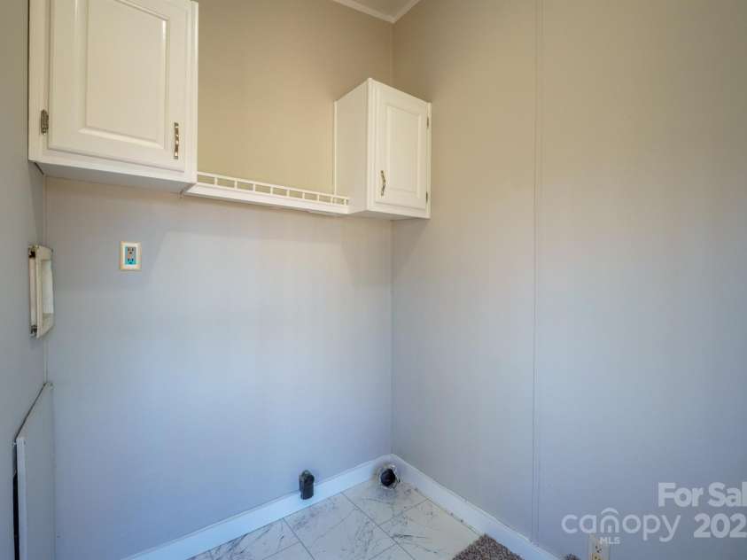 1664 Muddy Creek Road, Nebo, NC 28761.  MLS# CAR4224041, YatesRealty ID 13971. 