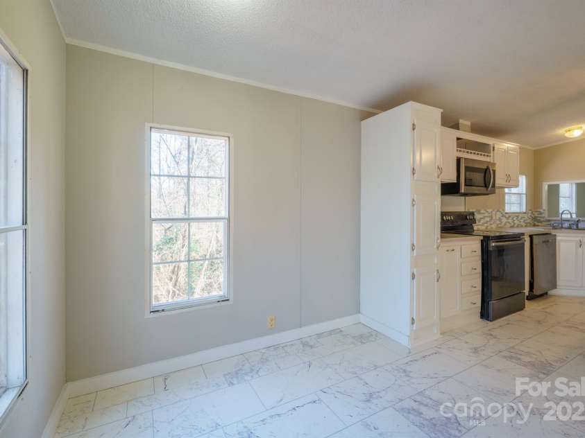 1664 Muddy Creek Road, Nebo, NC 28761.  MLS# CAR4224041, YatesRealty ID 13971. 