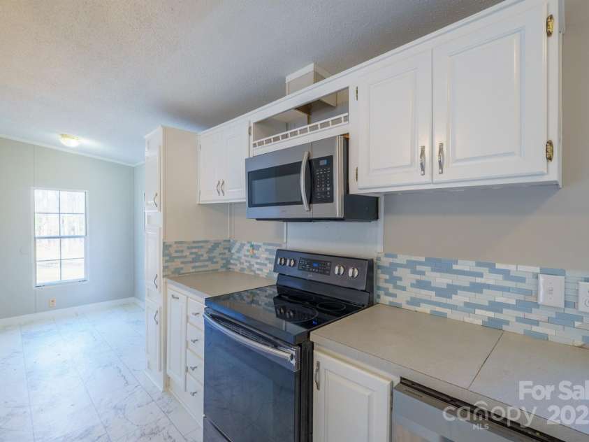 1664 Muddy Creek Road, Nebo, NC 28761.  MLS# CAR4224041, YatesRealty ID 13971. 