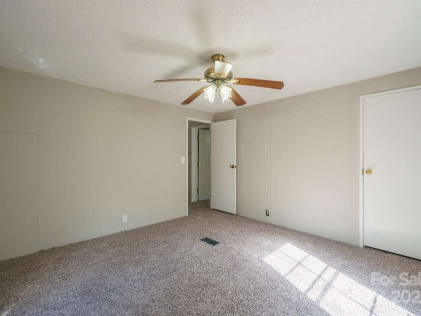 1664 Muddy Creek Road, Nebo, NC 28761.  MLS# CAR4224041, YatesRealty ID 13971. 