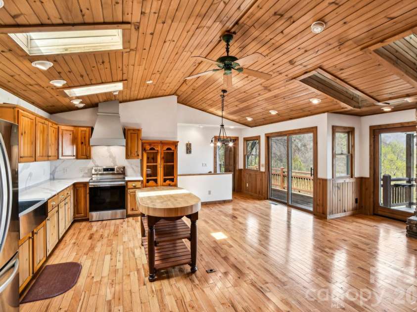 1426 Setzer Cove Road, Maggie Valley, NC 28751.  MLS# CAR4249259, YatesRealty ID 13972. 