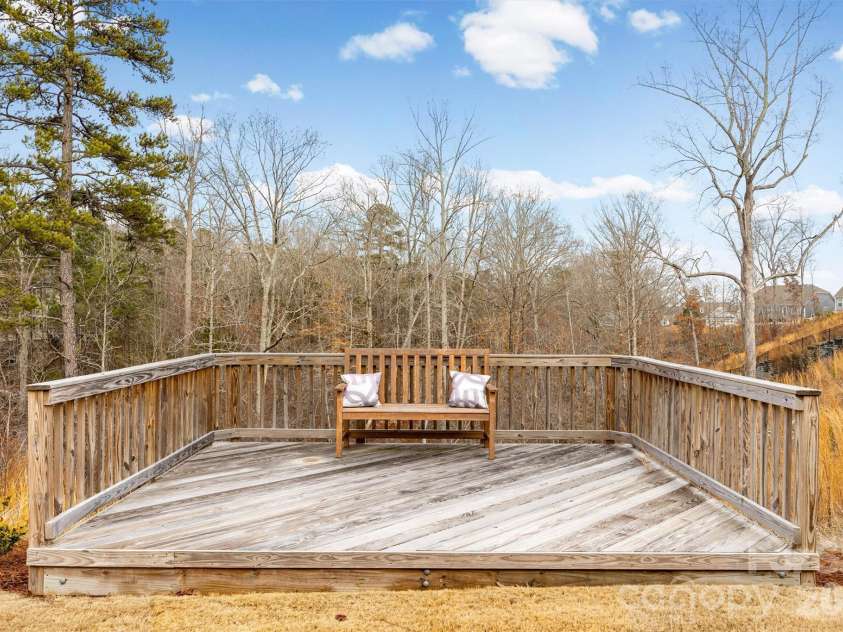 1043 Wylie Falls Lane, York, SC 29745.  MLS# CAR4338694, YatesRealty ID 13974. 