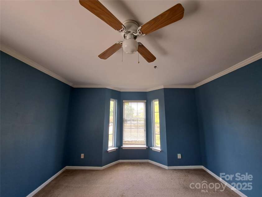 2527 Carya Pond Lane, Charlotte, NC 28212.  MLS# CAR4246596, YatesRealty ID 13974. Main Bedroom