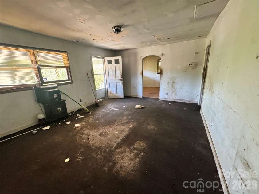 101 Ledbetter Road, Polkton, NC 28135.  MLS# CAR4371385, YatesRealty ID 13975. 