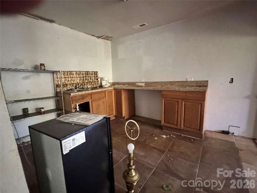 101 Ledbetter Road, Polkton, NC 28135.  MLS# CAR4371385, YatesRealty ID 13975. 
