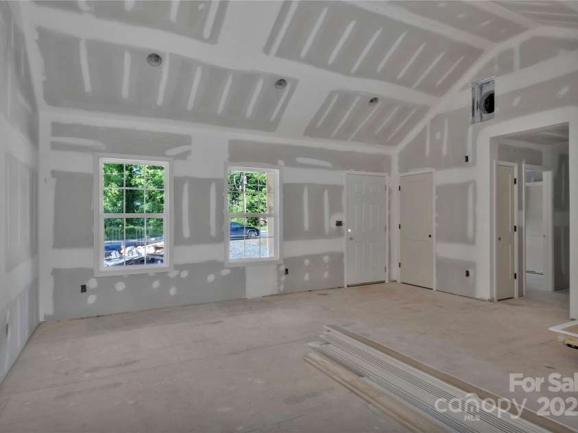 1235 Ebinport Road, Rock Hill, SC 29732.  MLS# CAR4211294, YatesRealty ID 13976. Status as of 4/19/2025