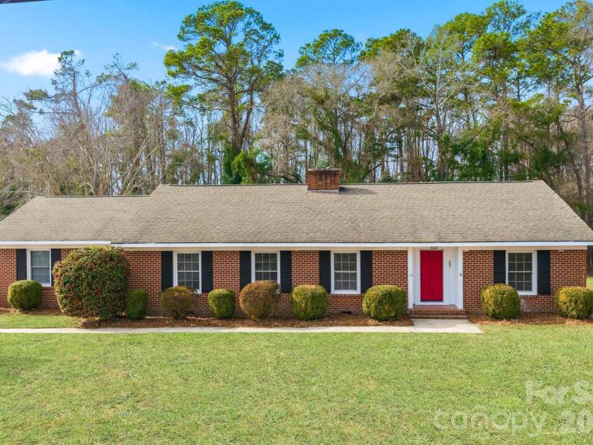 201 Northam Road, Rockingham, NC 28379.  MLS# CAR4334153, YatesRealty ID 13976. 
