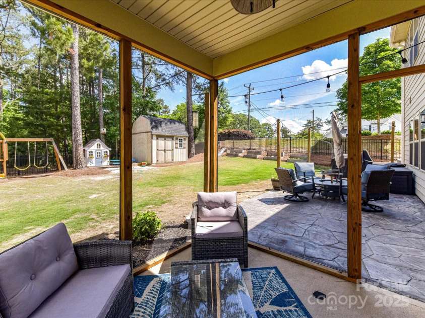 16404 Mckee Ridge Drive, Charlotte, NC 28278.  MLS# CAR4224178, YatesRealty ID 13977. Covered Patio