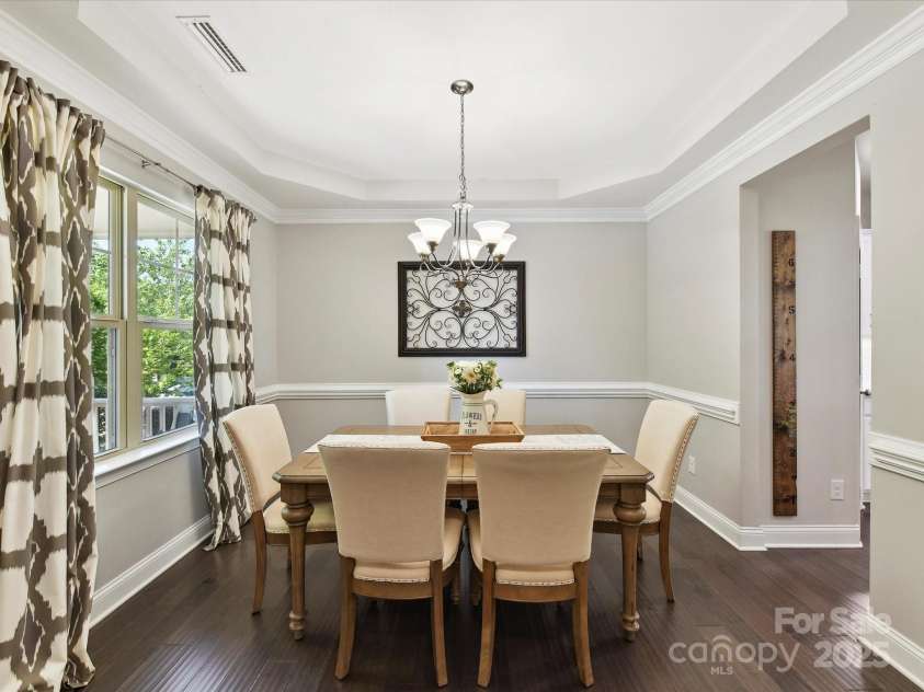 16404 Mckee Ridge Drive, Charlotte, NC 28278.  MLS# CAR4224178, YatesRealty ID 13977. Formal Dining Room