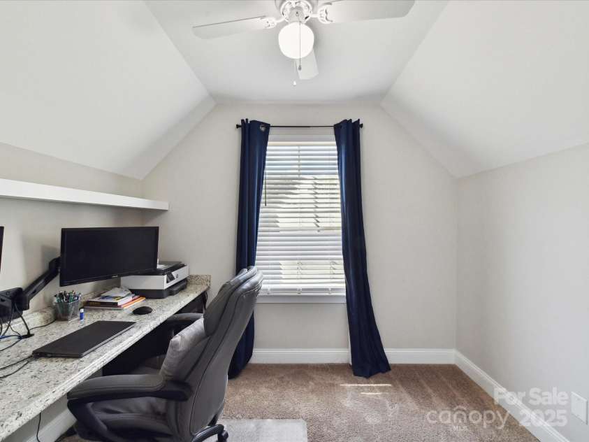 16404 Mckee Ridge Drive, Charlotte, NC 28278.  MLS# CAR4224178, YatesRealty ID 13977. Office with Custom Built-In Desk