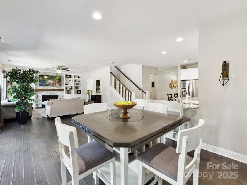 16404 Mckee Ridge Drive, Charlotte, NC 28278.  MLS# CAR4224178, YatesRealty ID 13977. Open Layout