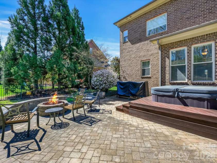 13130 Long Common Parkway, Huntersville, NC 28078.  MLS# CAR4359234, YatesRealty ID 13978. 