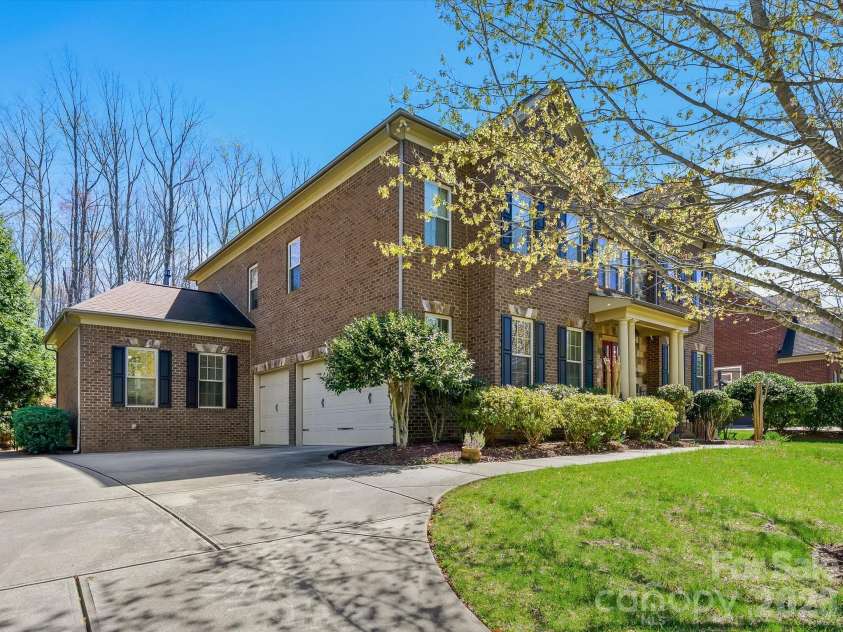 13130 Long Common Parkway, Huntersville, NC 28078.  MLS# CAR4359234, YatesRealty ID 13978. 