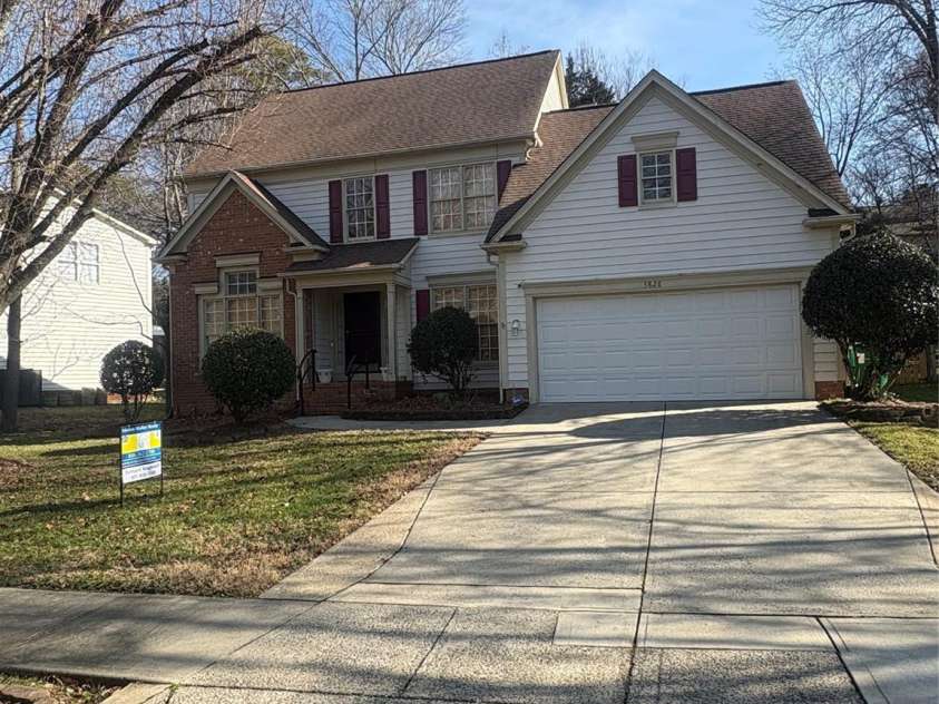 5828 Swanston Drive, Charlotte, NC 28269.  MLS# CAR4333128, YatesRealty ID 1398. Front View