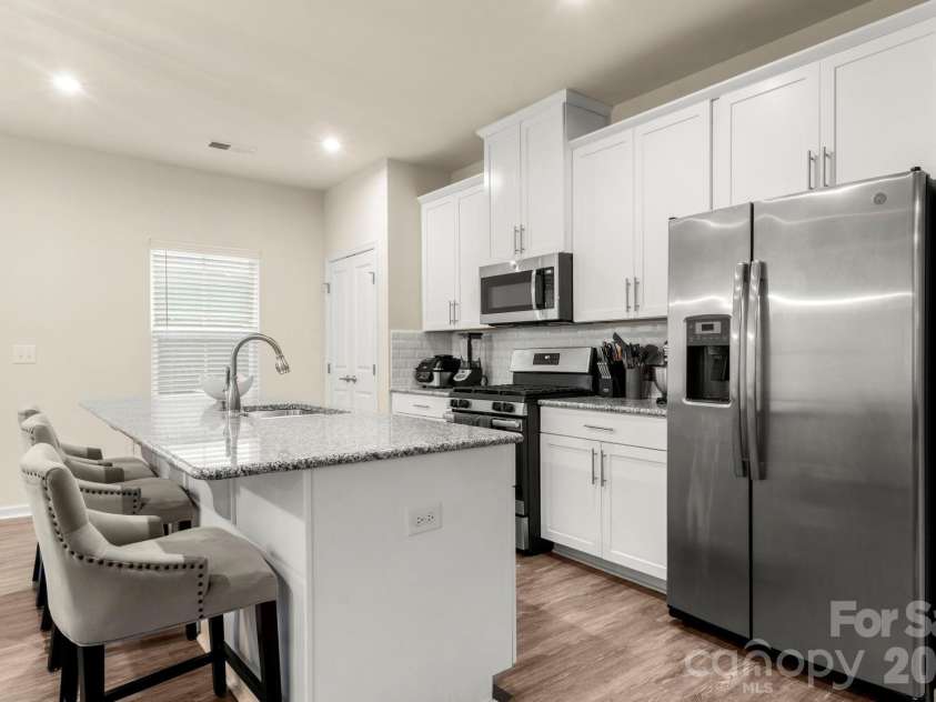 11709 Blessington Road, Huntersville, NC 28078.  MLS# CAR4352776, YatesRealty ID 13980. 