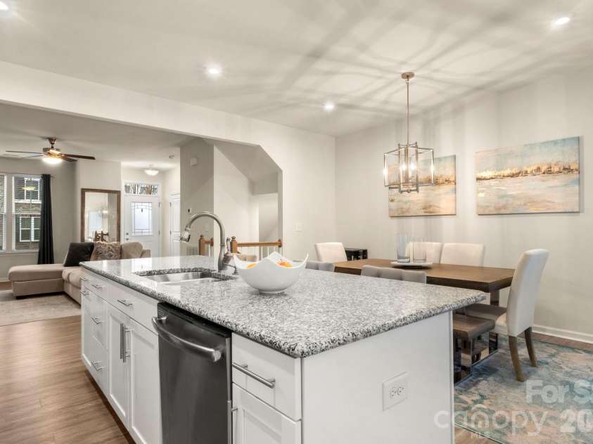 11709 Blessington Road, Huntersville, NC 28078.  MLS# CAR4352776, YatesRealty ID 13980. 