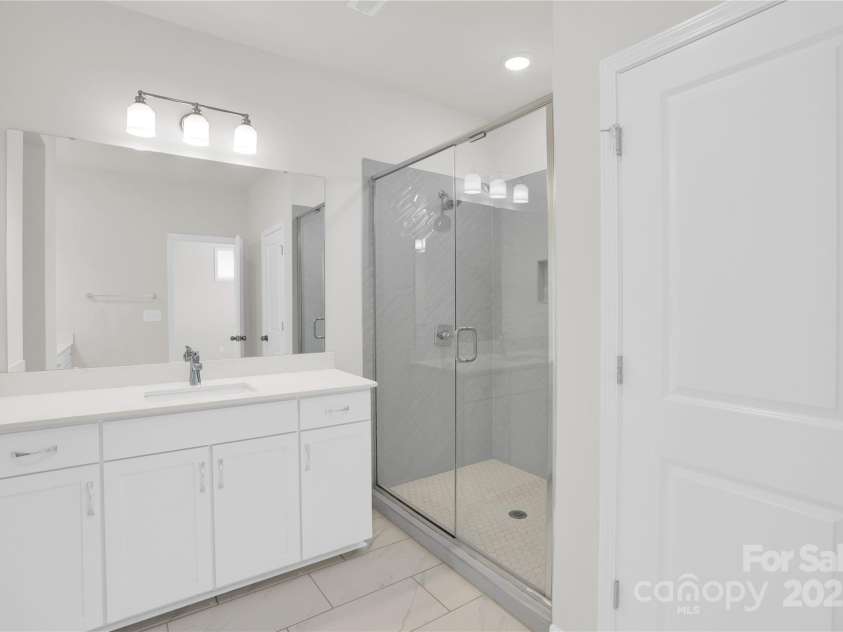 5946 Ardrey Kell Road, Charlotte, NC 28277.  MLS# CAR4258861, YatesRealty ID 13980. 