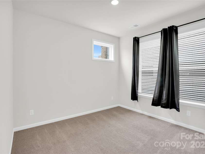 5946 Ardrey Kell Road, Charlotte, NC 28277.  MLS# CAR4258861, YatesRealty ID 13980. 