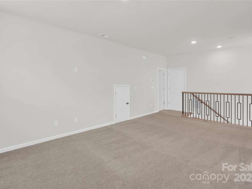 5946 Ardrey Kell Road, Charlotte, NC 28277.  MLS# CAR4258861, YatesRealty ID 13980. 