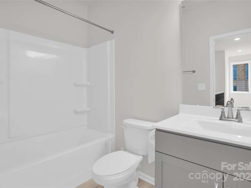 5946 Ardrey Kell Road, Charlotte, NC 28277.  MLS# CAR4258861, YatesRealty ID 13980. 