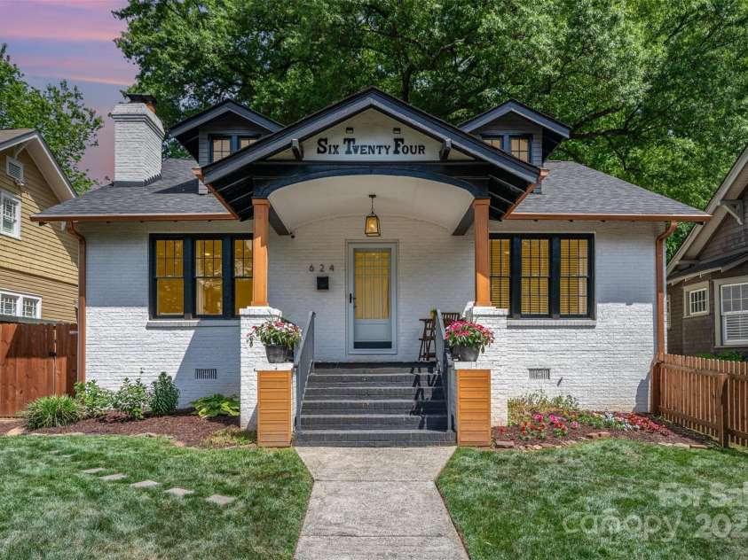 624 Oakland Avenue, Charlotte, NC 28204.  MLS# CAR4253289, YatesRealty ID 13981. 