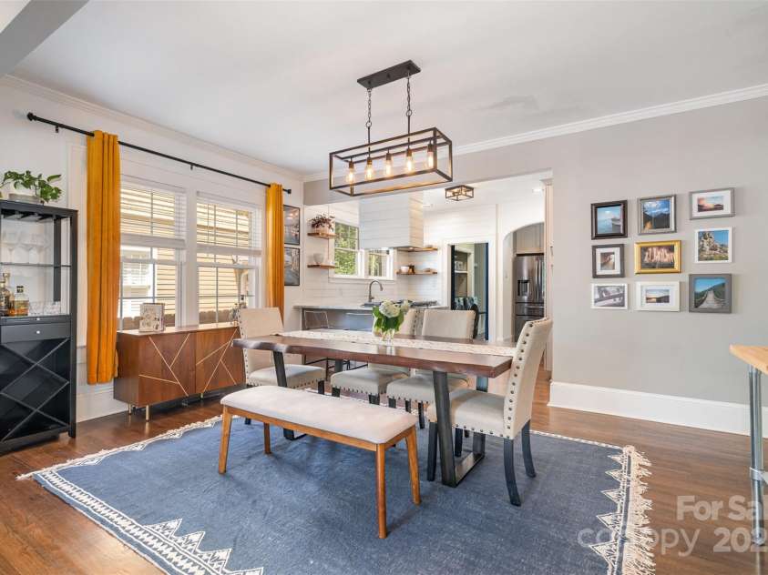 624 Oakland Avenue, Charlotte, NC 28204.  MLS# CAR4253289, YatesRealty ID 13981. 