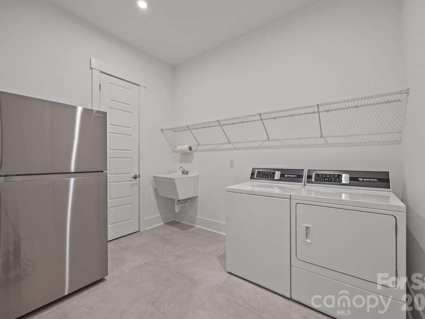 8620 Balcony Bridge Road, Huntersville, NC 28078.  MLS# CAR4370032, YatesRealty ID 13981. 