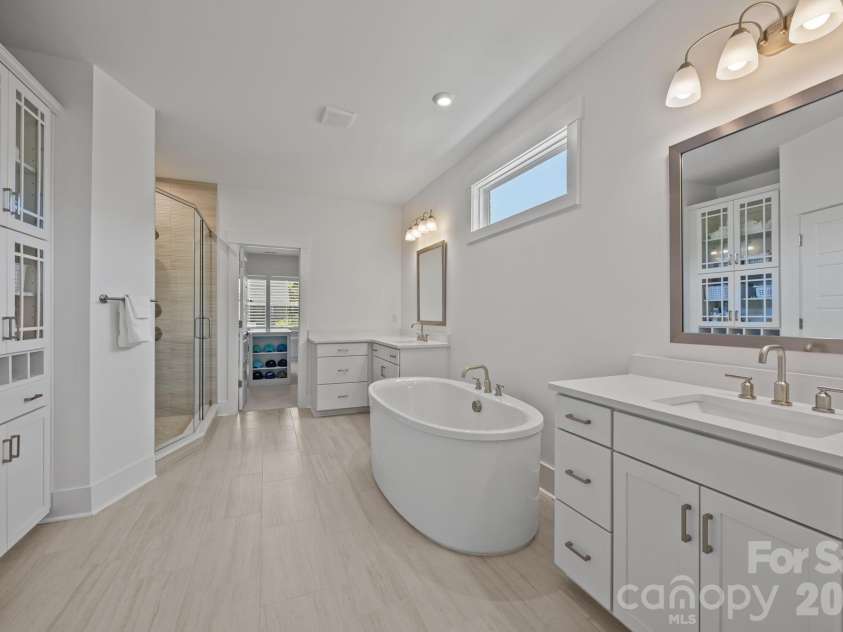 8620 Balcony Bridge Road, Huntersville, NC 28078.  MLS# CAR4370032, YatesRealty ID 13981. 