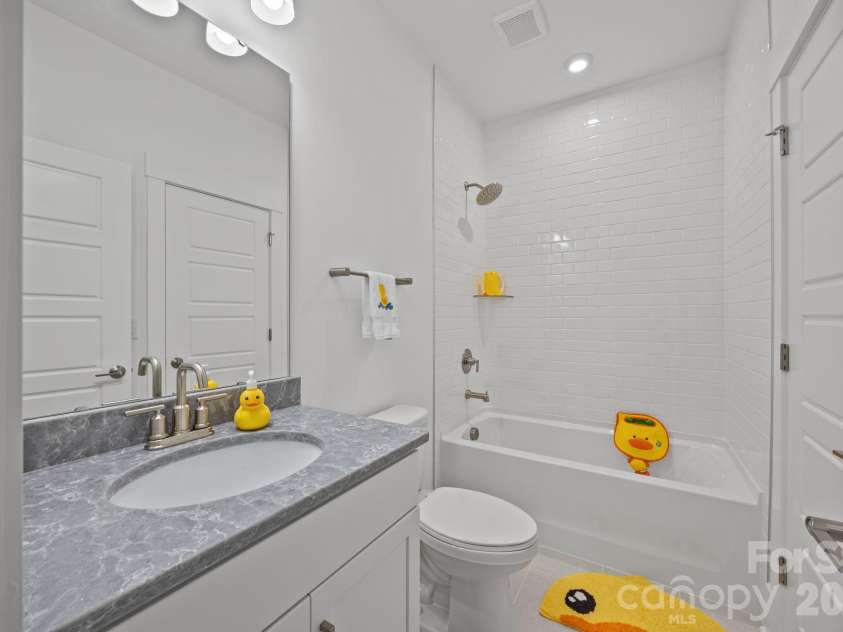 8620 Balcony Bridge Road, Huntersville, NC 28078.  MLS# CAR4370032, YatesRealty ID 13981. 