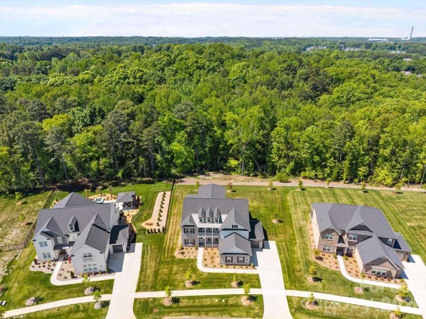 8620 Balcony Bridge Road, Huntersville, NC 28078.  MLS# CAR4370032, YatesRealty ID 13981. 