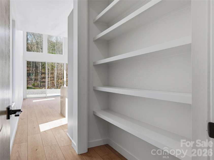 710 Kendal Drive, Leicester, NC 28748.  MLS# CAR4362024, YatesRealty ID 13982. 