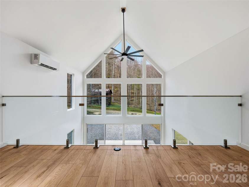 710 Kendal Drive, Leicester, NC 28748.  MLS# CAR4362024, YatesRealty ID 13982. 