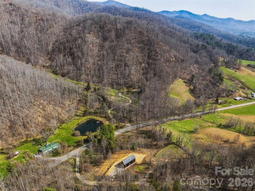 710 Kendal Drive, Leicester, NC 28748.  MLS# CAR4362024, YatesRealty ID 13982. 