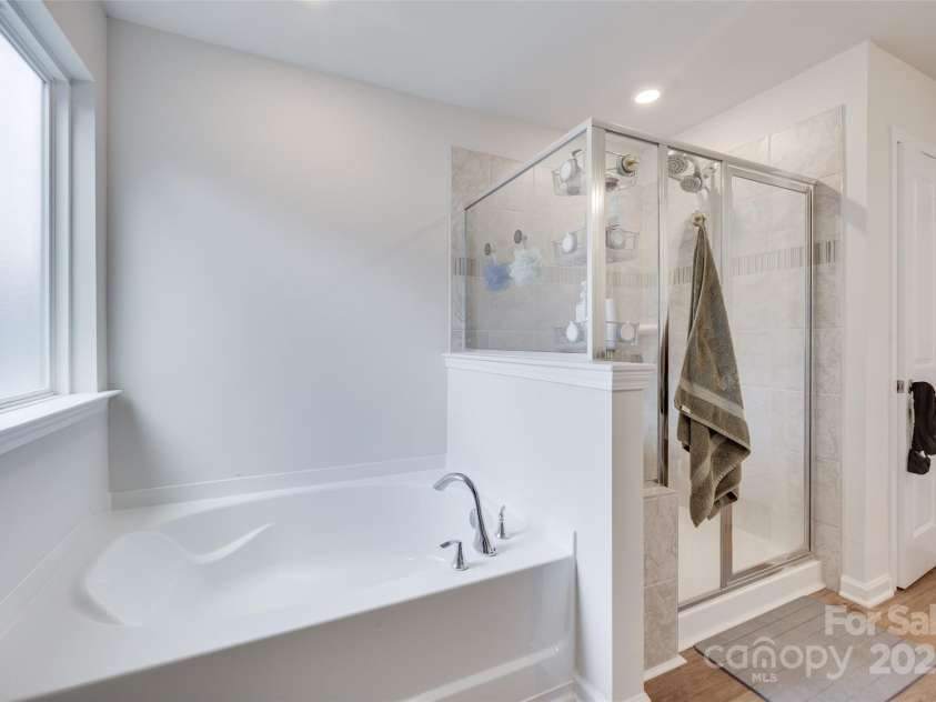3101 Virginia Trail Court, Fort Mill, SC 29715.  MLS# CAR4259389, YatesRealty ID 13983. 