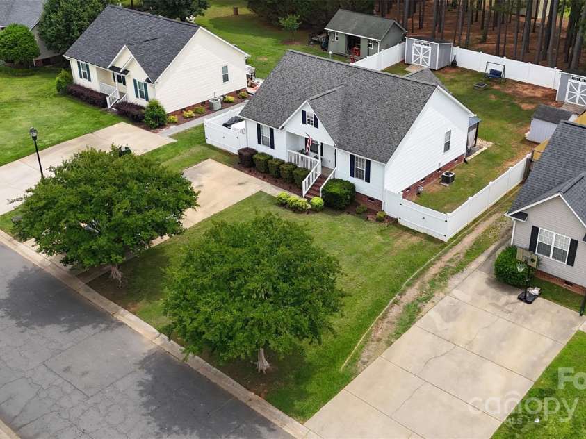 311 Masters Drive, Rock Hill, SC 29732.  MLS# CAR4252874, YatesRealty ID 13984. Beautiful flat, private lot.