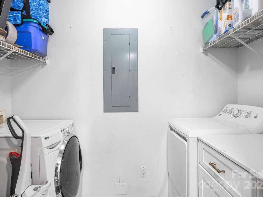 311 Masters Drive, Rock Hill, SC 29732.  MLS# CAR4252874, YatesRealty ID 13984. Laundry Room