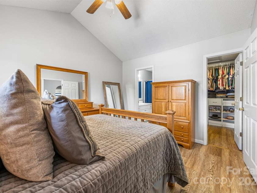 311 Masters Drive, Rock Hill, SC 29732.  MLS# CAR4252874, YatesRealty ID 13984. Primary Bedroom