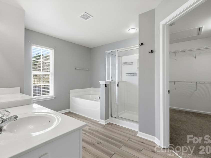 6004 Brook Valley Run, Monroe, NC 28110.  MLS# CAR4344182, YatesRealty ID 13984. Ensuite bath w/ spacious WIC