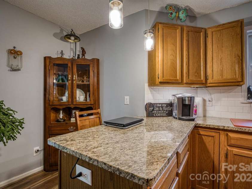 3085 Hunters Ridge Court, Morganton, NC 28655.  MLS# CAR4246443, YatesRealty ID 13985. 