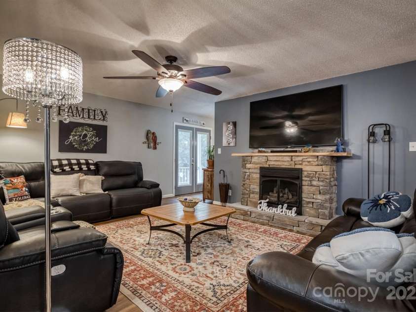 3085 Hunters Ridge Court, Morganton, NC 28655.  MLS# CAR4246443, YatesRealty ID 13985. 