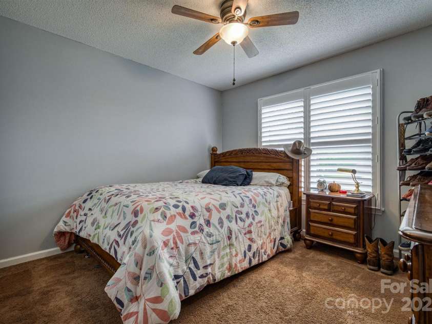 3085 Hunters Ridge Court, Morganton, NC 28655.  MLS# CAR4246443, YatesRealty ID 13985. 