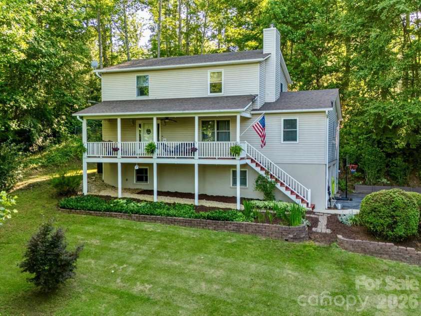 26 Morrow Drive, Fairview, NC 28730.  MLS# CAR4349703, YatesRealty ID 13987. This spacious home is the perfect Fairview location