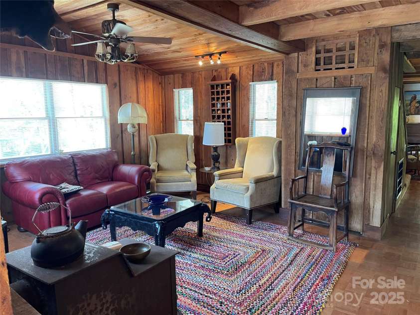 347 Elk Road, Sylva, NC 28779.  MLS# CAR4202079, YatesRealty ID 13987. 